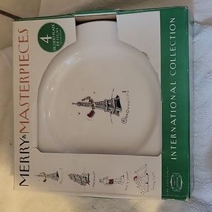 Merry masterpiece set of 4 plates